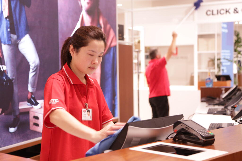 retail cleaning